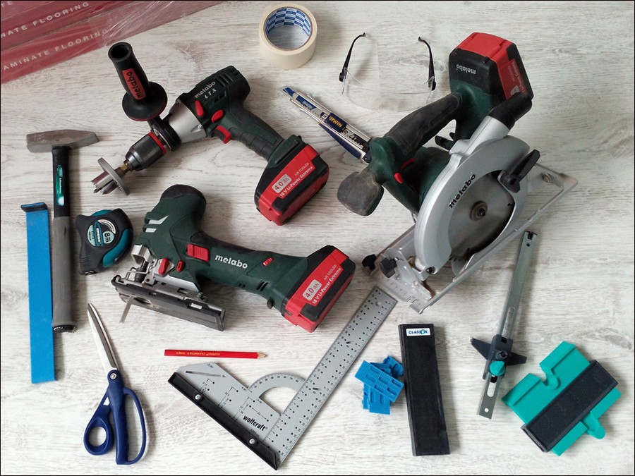 Необходимый инструмент для укладки ламината: бытовой и профессиональный