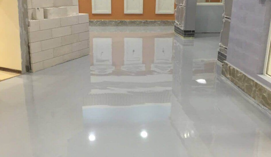 Чем грунтовать бетонный пол в квартире