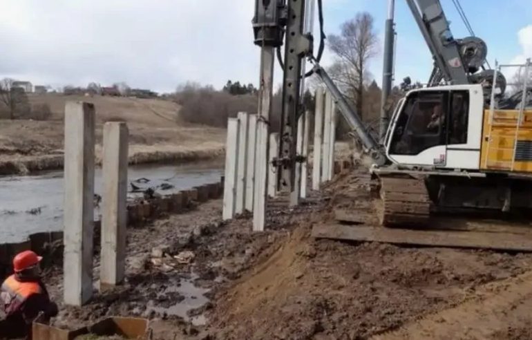 Забивка мостовых свай: фундамент надежности и безопасности